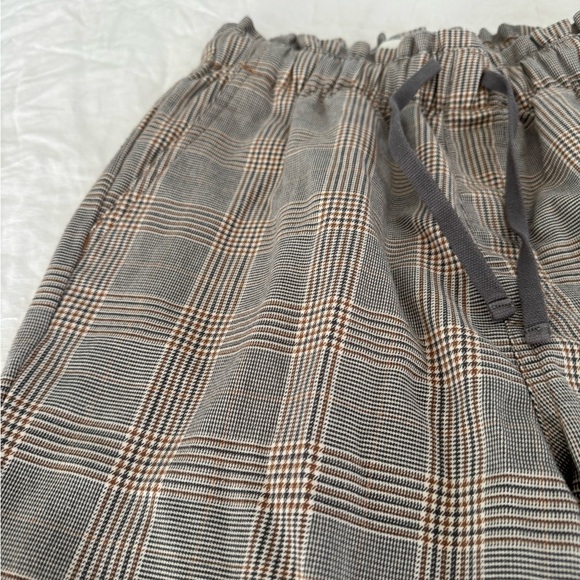 Abercrombie Plaid Trousers - Picture 3 of 4